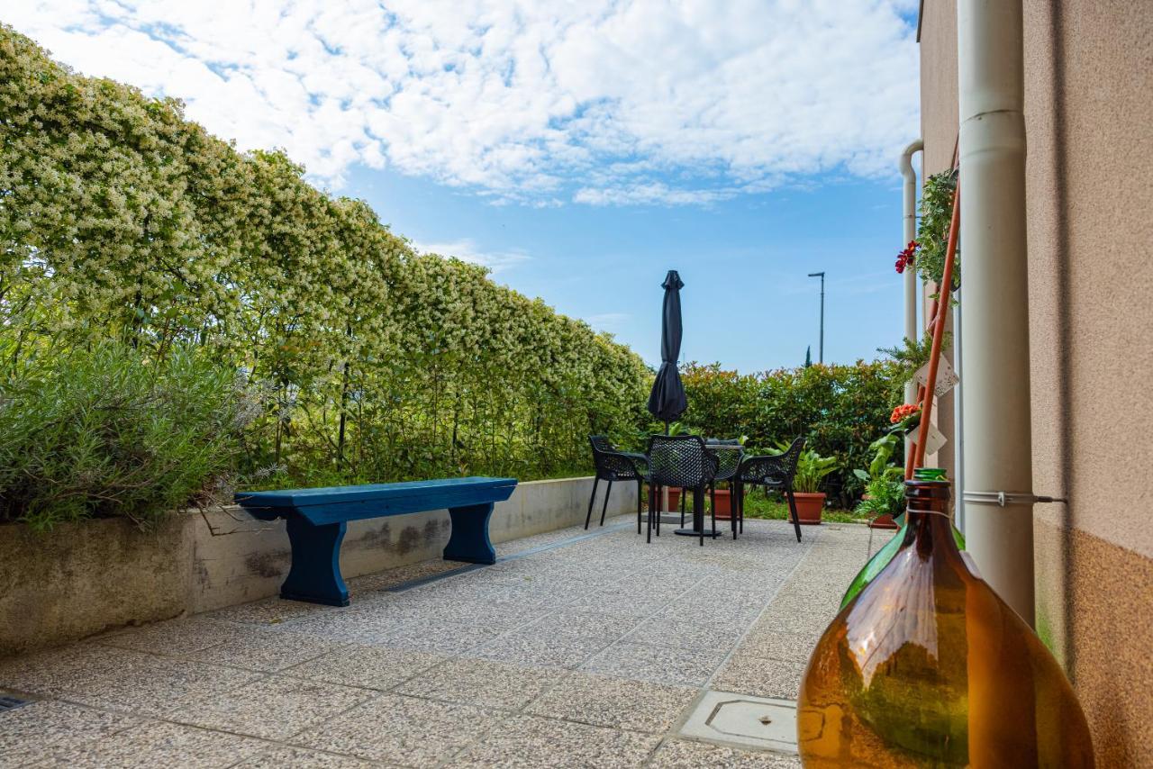 House Frida Apartment โคเปร์ ภายนอก รูปภาพ