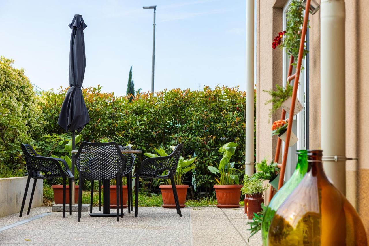 House Frida Apartment โคเปร์ ภายนอก รูปภาพ